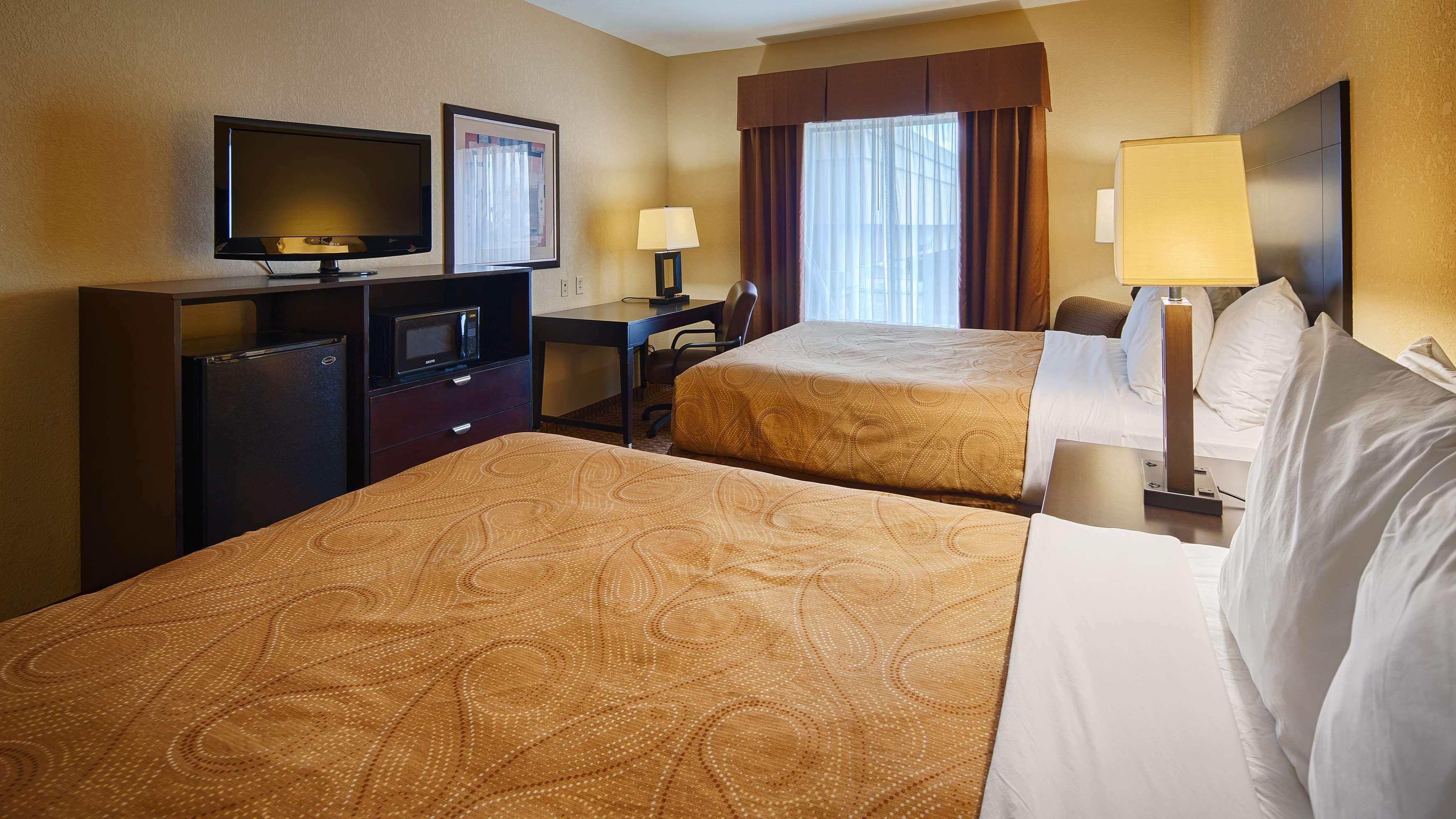 Best Western Bastrop Pines Inn מראה חיצוני תמונה