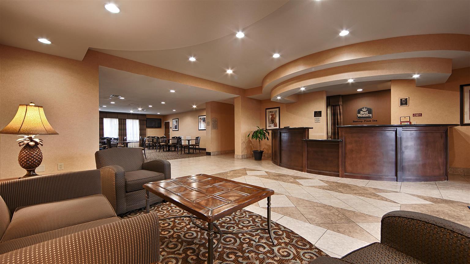 Best Western Bastrop Pines Inn מראה חיצוני תמונה