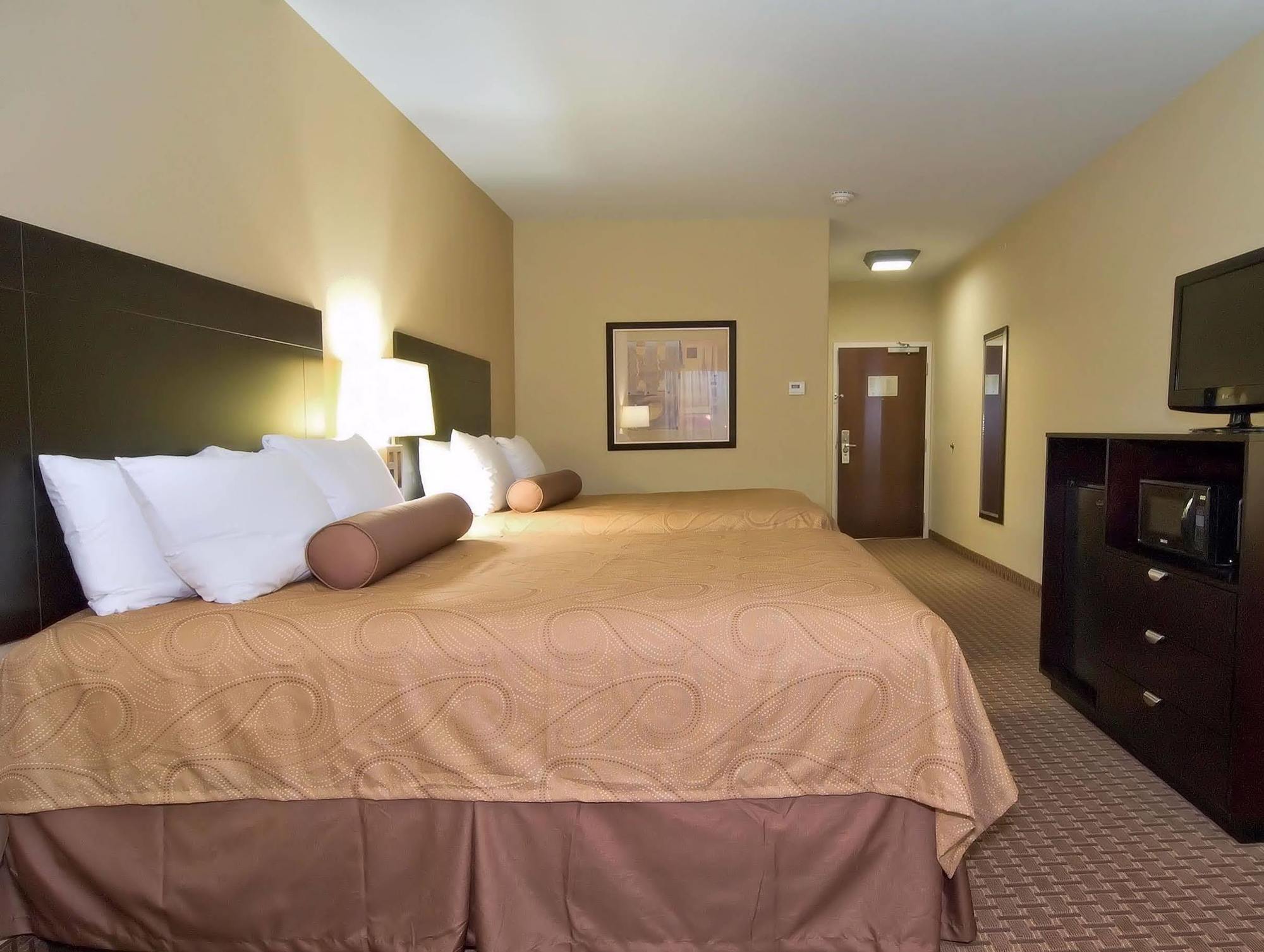 Best Western Bastrop Pines Inn מראה חיצוני תמונה